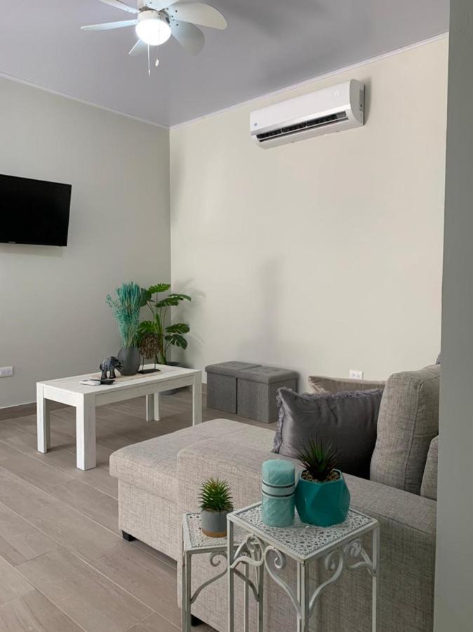 Ganesha Apartment *